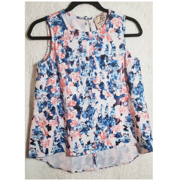 G by Giuliana | Scoop Neck Floral Blouse s… - Picture 3 of 4